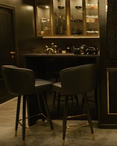 Project - Black Mirror Residence